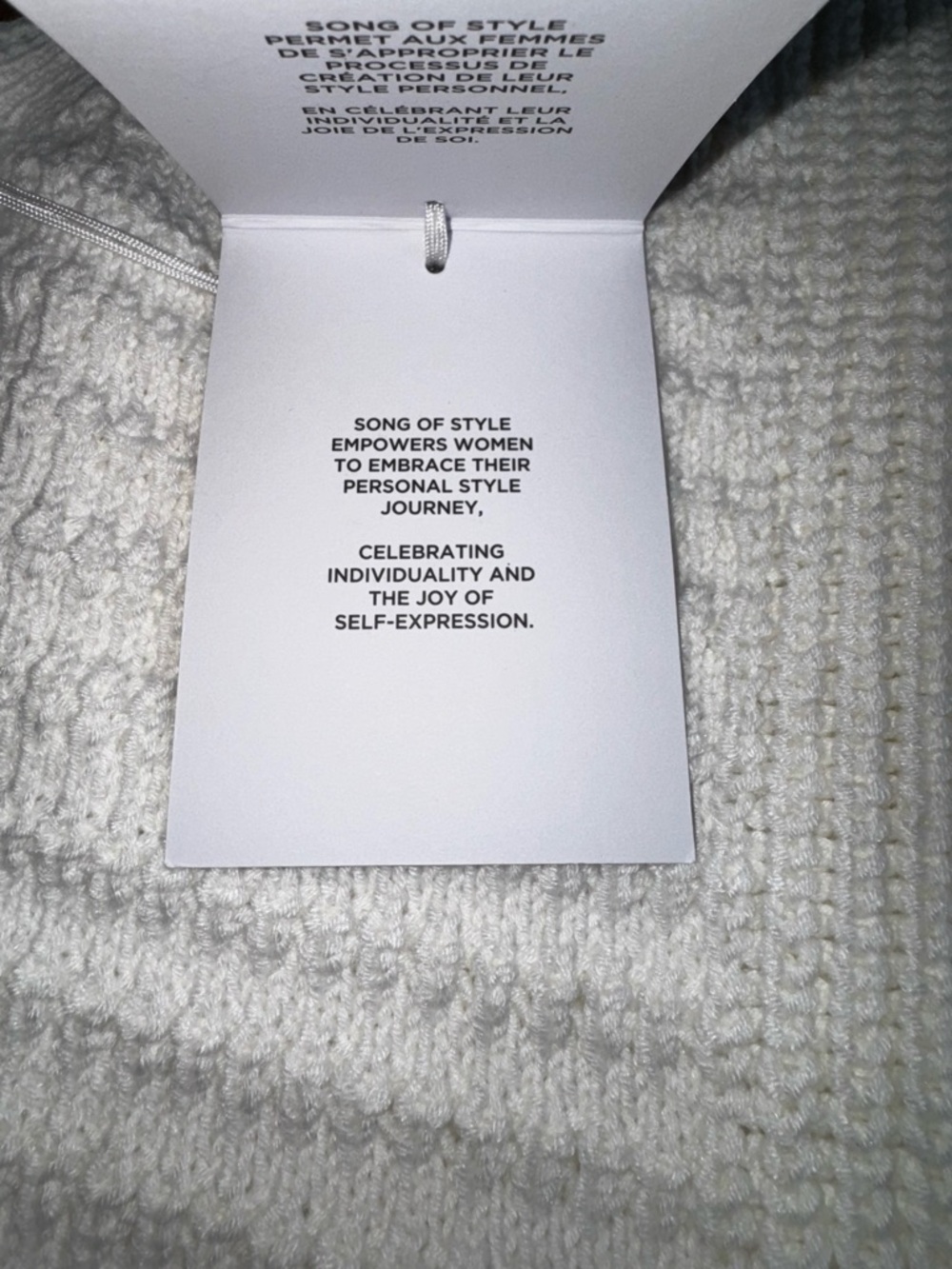 HOUSE OF STYLE White Cable Knit Button-Up Vest Tank Top Gold Buttons XSmall NWT - Picture 7 of 10
